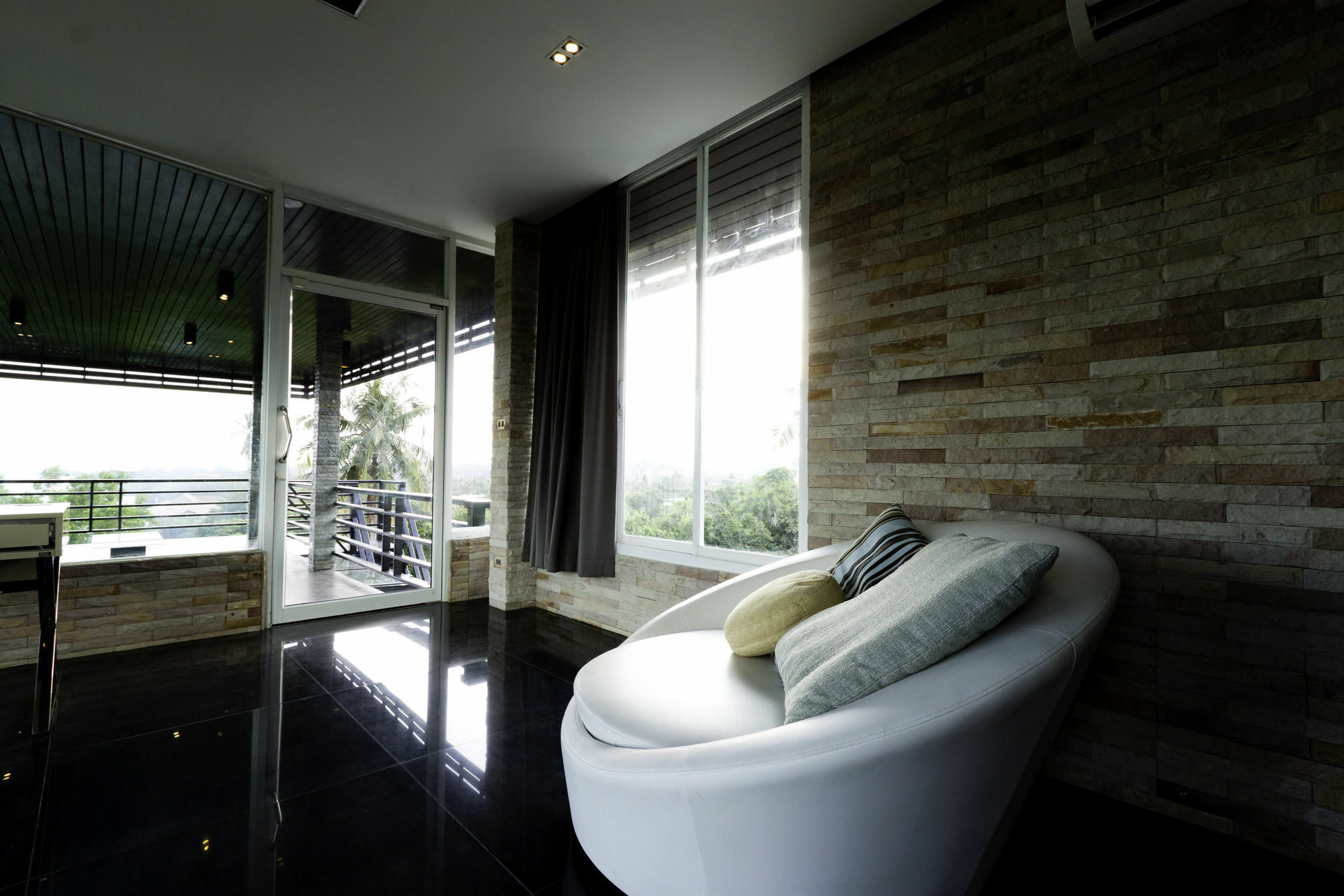 The Promenade Villa By Holiplanet Rawai Exteriör bild